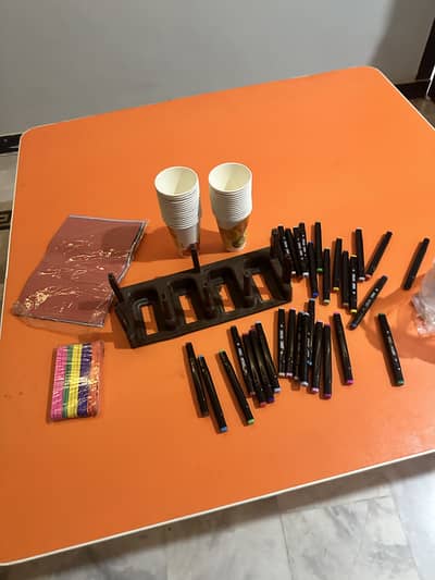 Complete Kids Activity / Art Table Set – Markers, Cups & Accessories