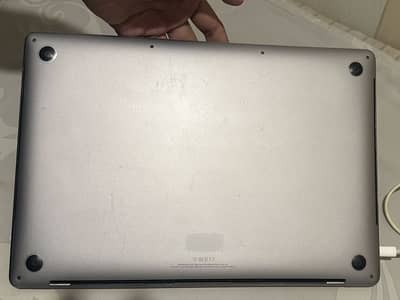 Apple MacBook Pro 2019 Core i9 8-Core 32GB | 512GB 4GB Graphics Touch