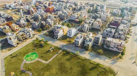 5 Marla Hot Location Plot Near To Park Near To School Available For Sale In Lake City