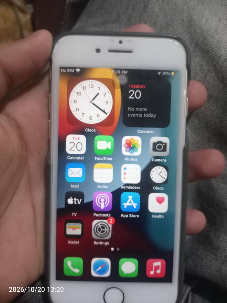 Apple iPhone 7 0