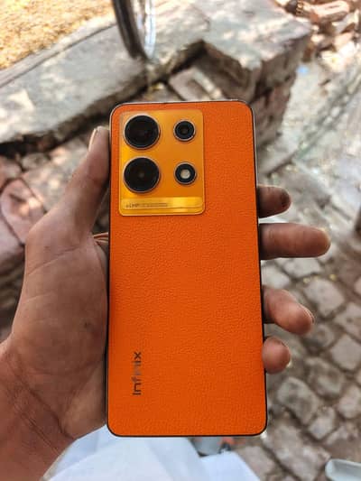 Infinix Note 30