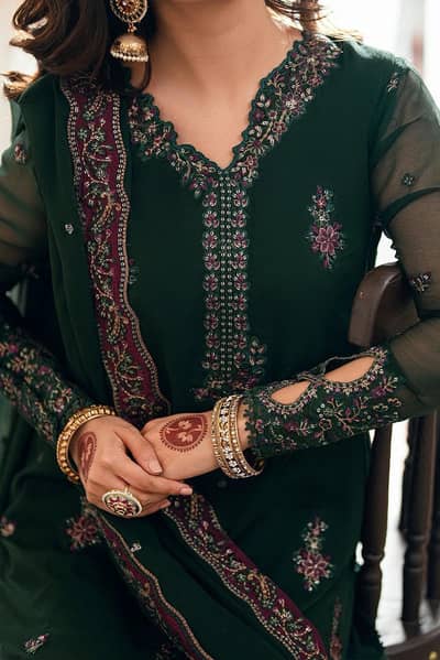 CHIFFON SUIT WITH MALAI TROUSER