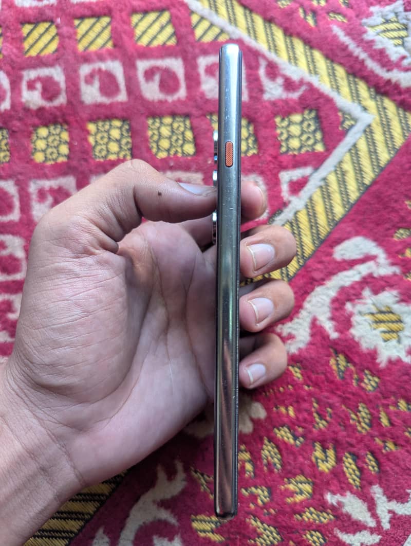 Tecno CAMON 40 5