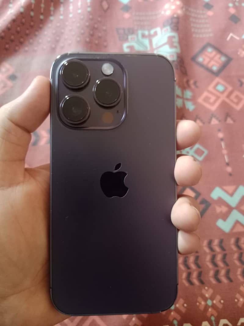 iPhone 14 Pro 0