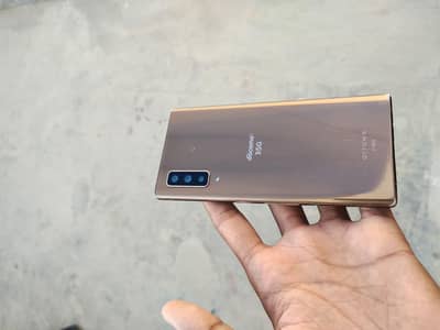 docomo Arrows F52A