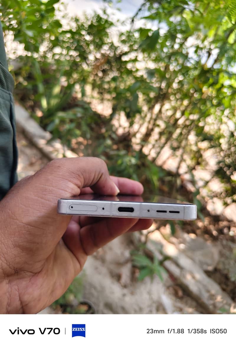 One Plus 13R 4