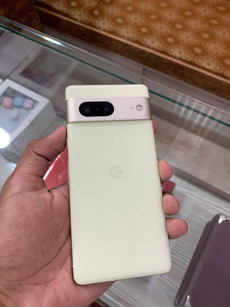 Google Pixel 7 0