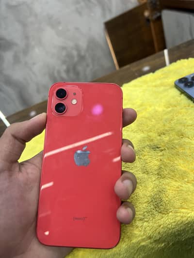 Apple iPhone 12