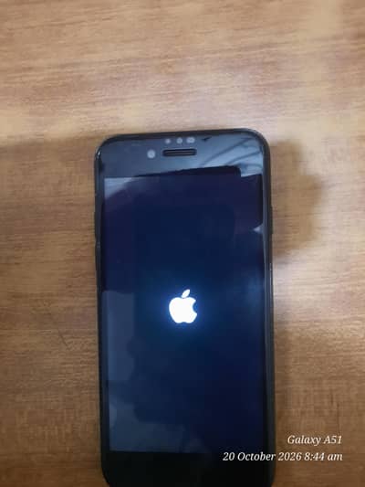 Apple iPhone 7