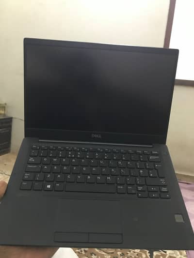 Dell Latitude 7390