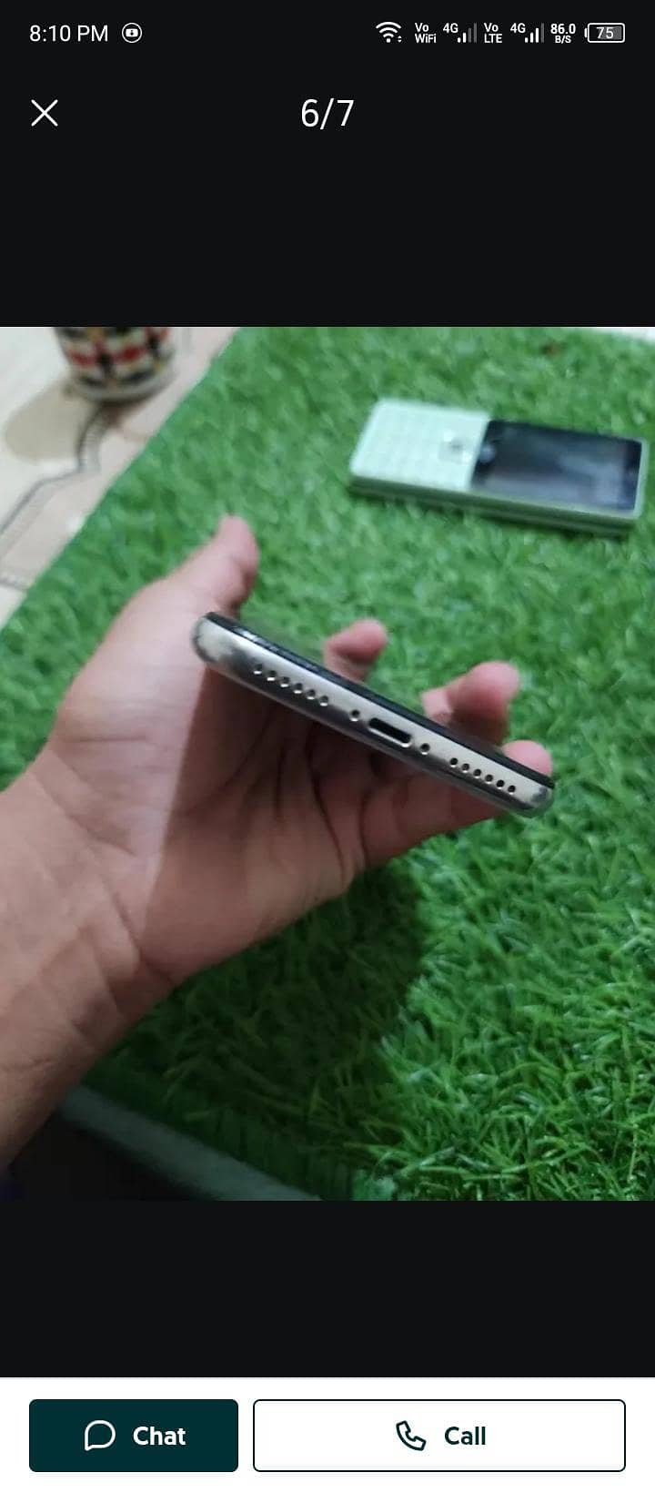 Apple iPhone X 4
