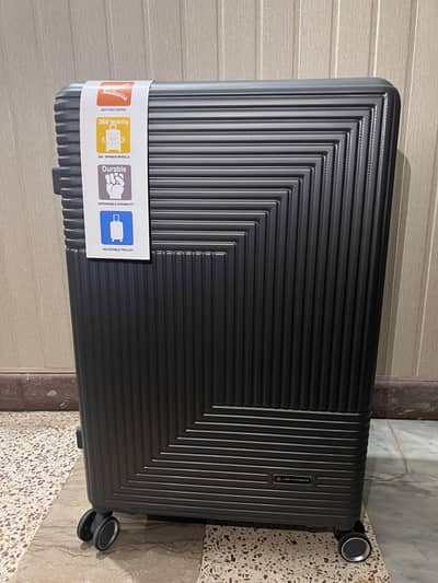 Brand New Leader Suitcase 30 KG | Premium Quality | 360° Wheels