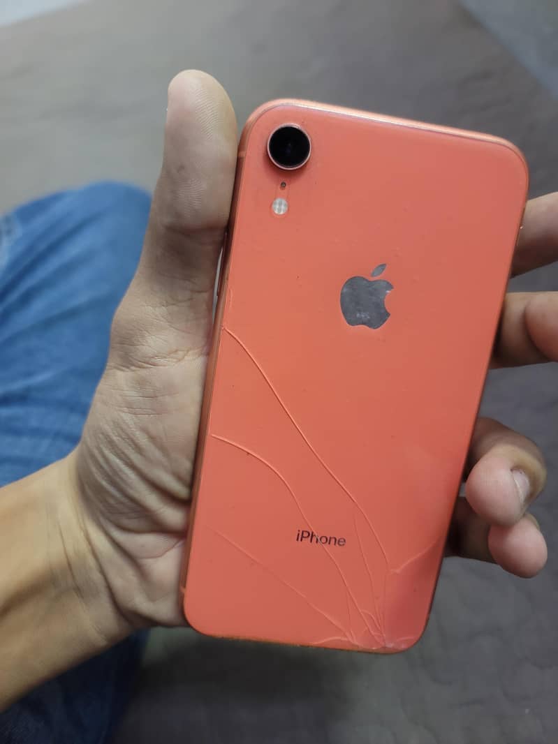Apple iPhone XR 0