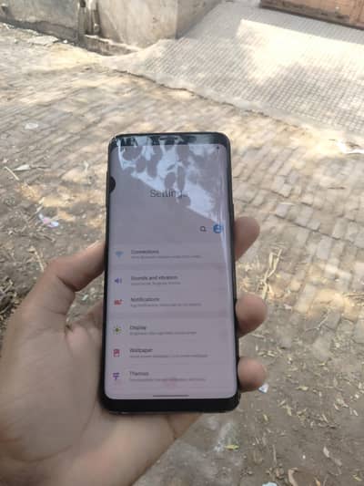 Samsung Mobile S9  phone num : 03218654268