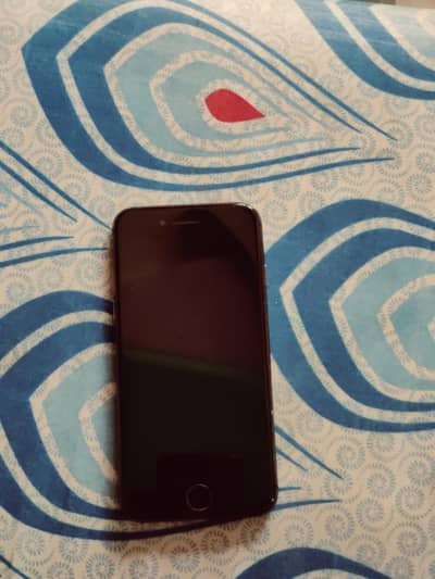 Apple iPhone 8