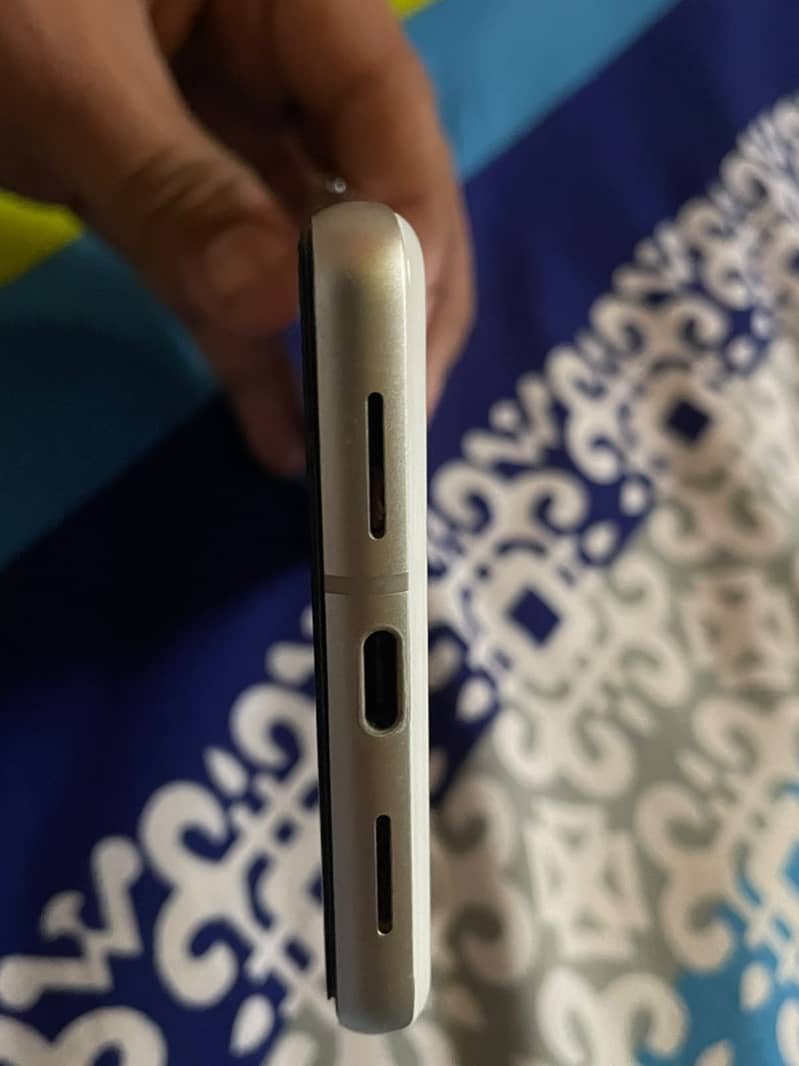 Google Pixel 7 3