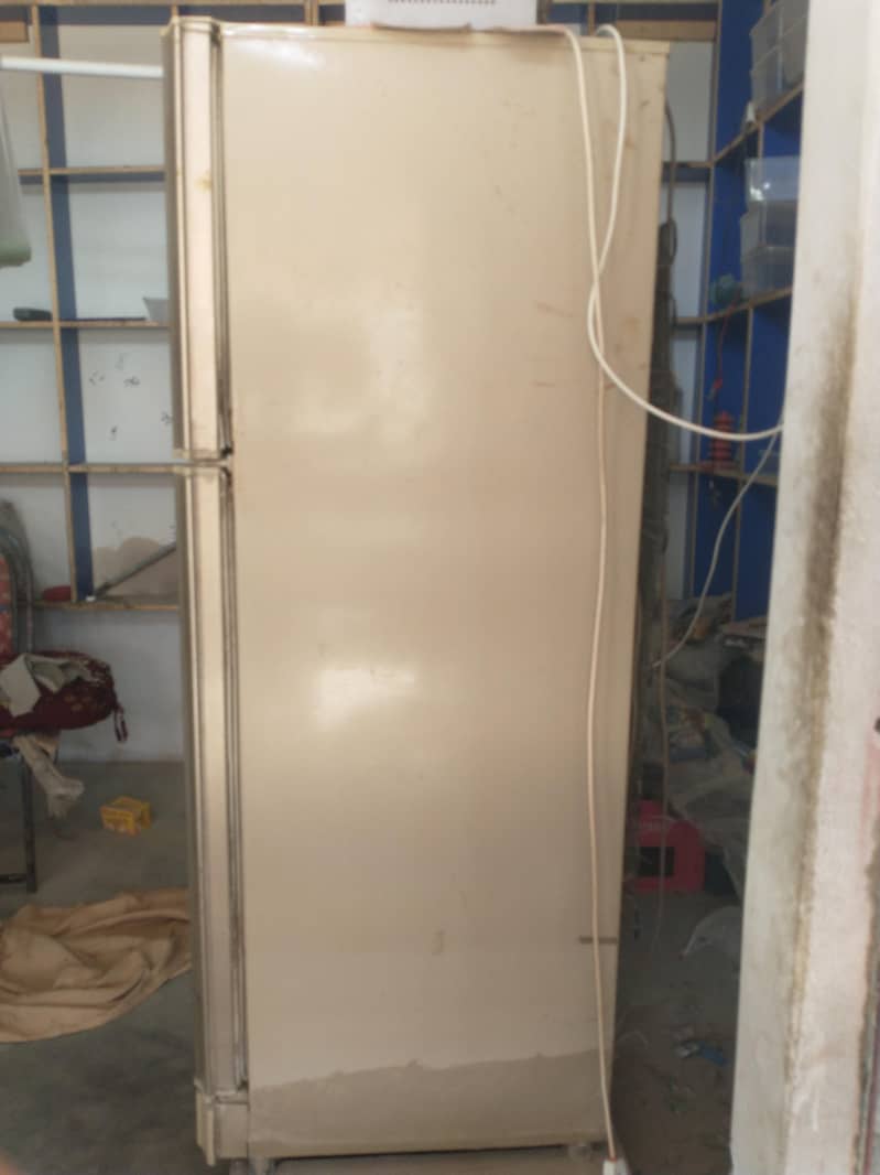 Second hand fridge 3