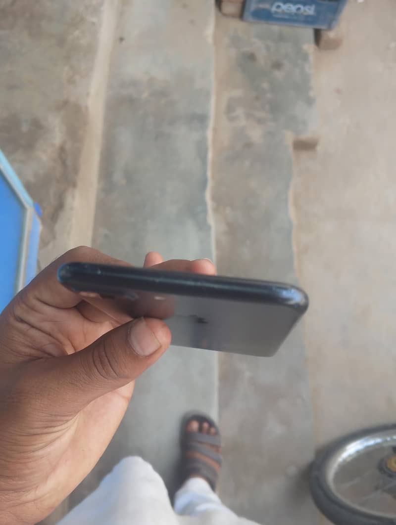 Apple iPhone 7 Plus 4