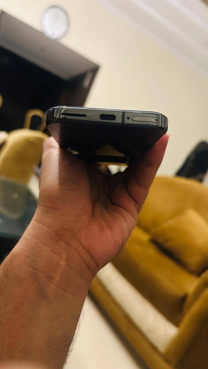 Google Pixel 9 Pro 4