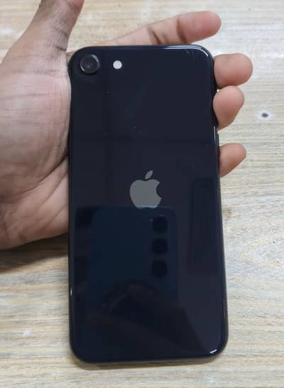 Apple iPhone SE 3