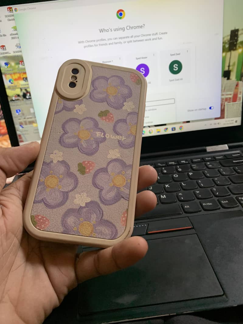 Apple iPhone X 4