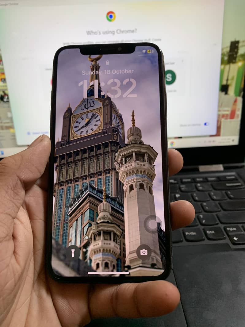 Apple iPhone X 6