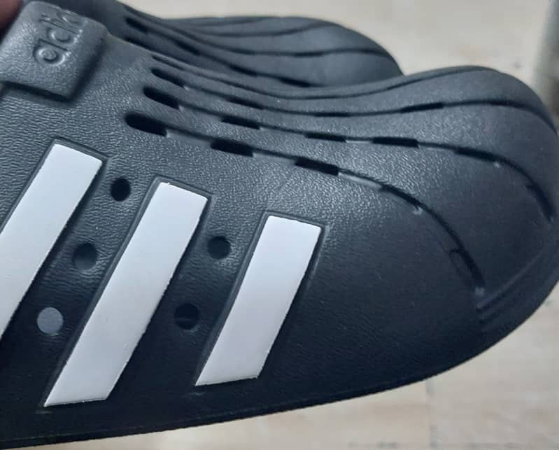 ADIDAS CLOGS 3