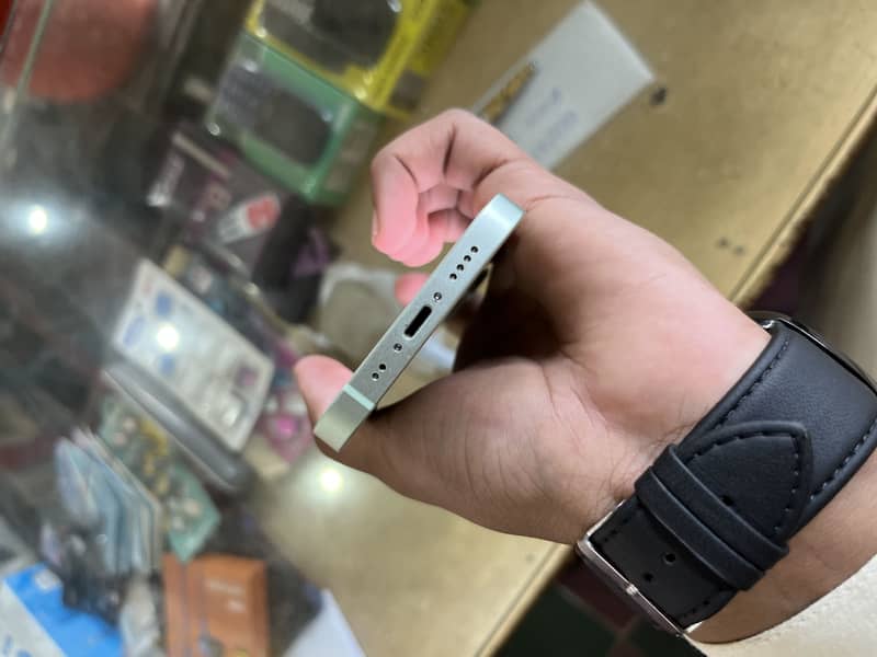 Apple iPhone 12 mini 8