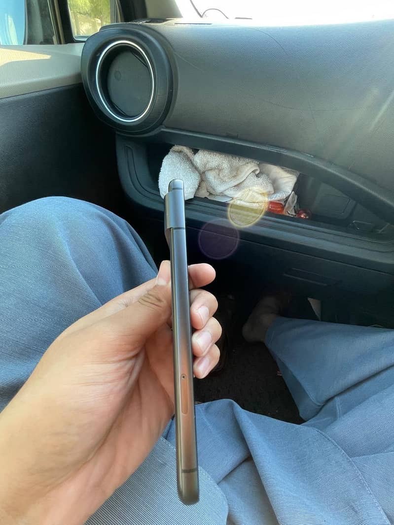 Google Pixel 8 5