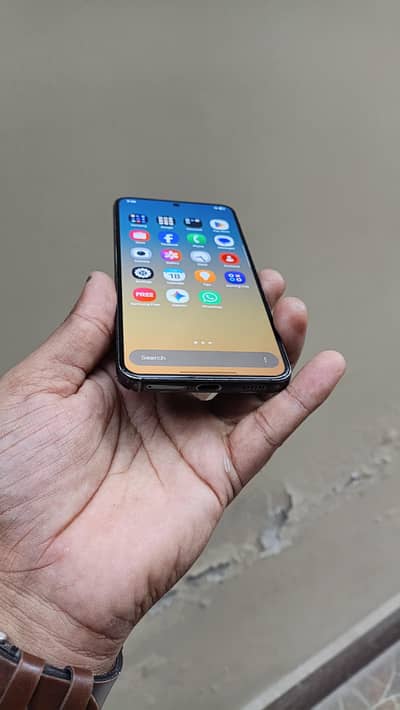 Samsung S22 dual sim pta clear display 8Gb 128gb urgent finl price