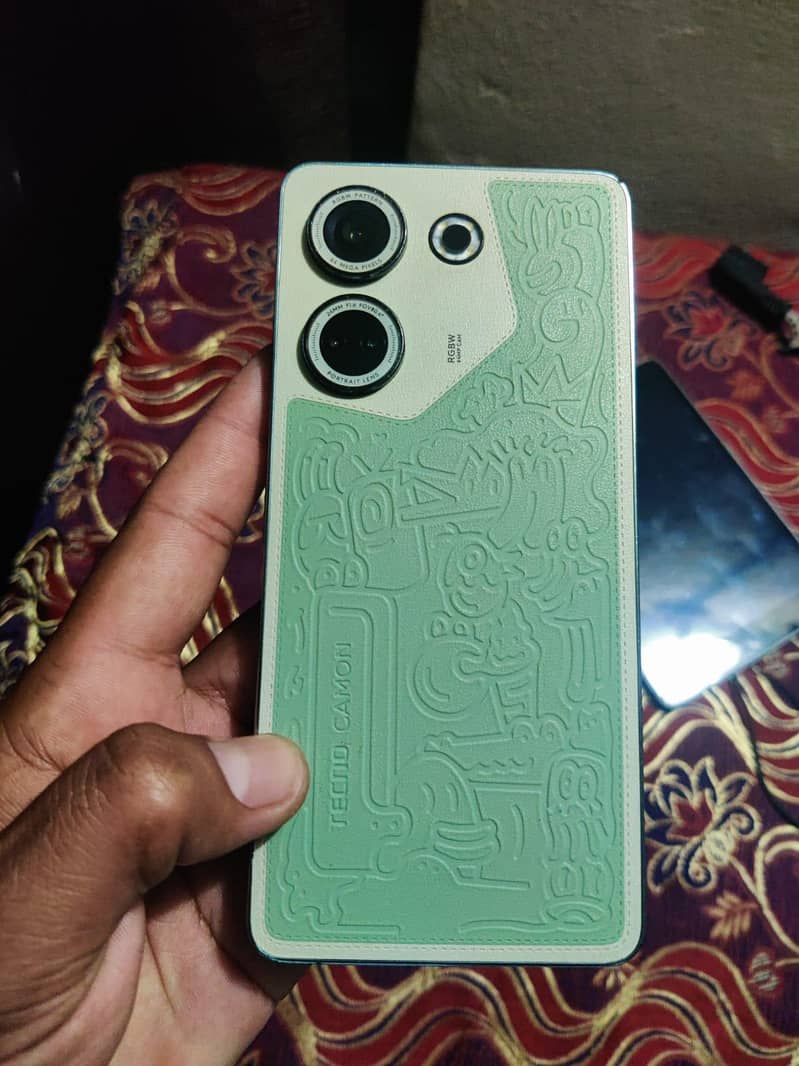 Tecno CAMON 20 3