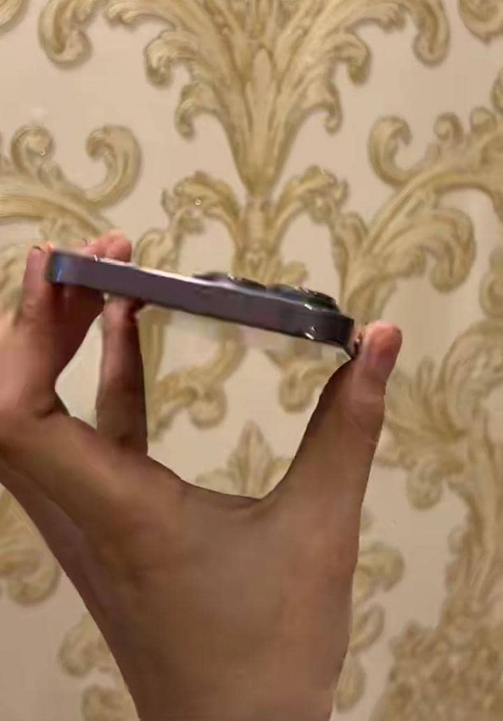Apple iPhone 14 Pro Max 1