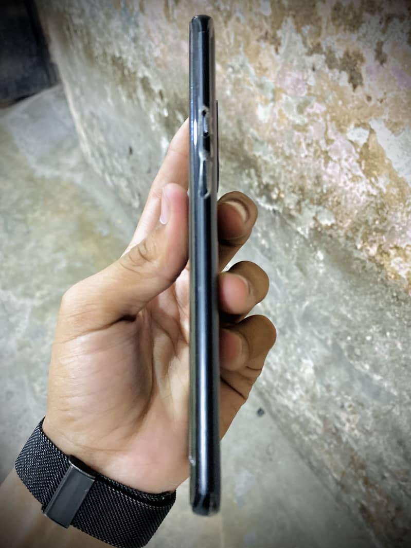 One Plus 8 Pro 5