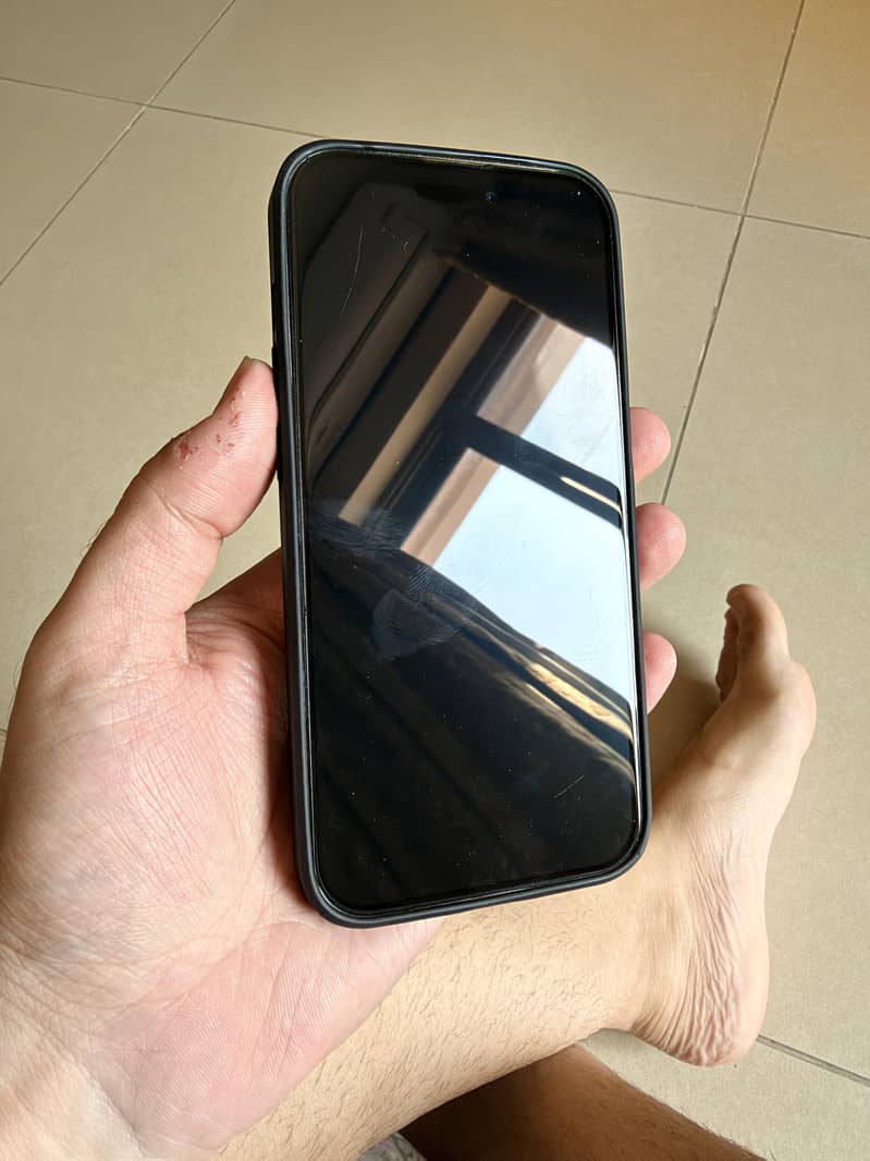 Apple iPhone 14 Pro 3