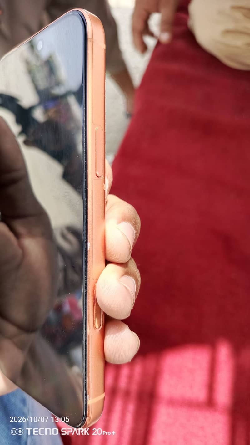 Apple iPhone 17 Pro Max 1