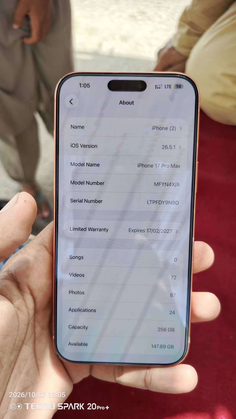 Apple iPhone 17 Pro Max 2