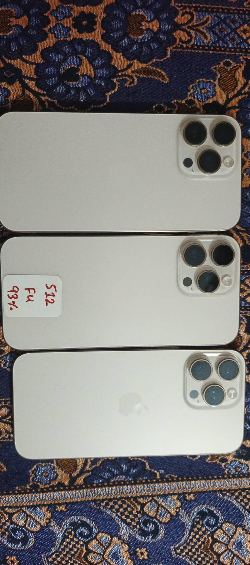 Apple iPhone 16 Pro Max 0