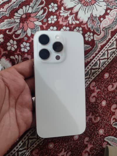 Apple iPhone 15 Pro