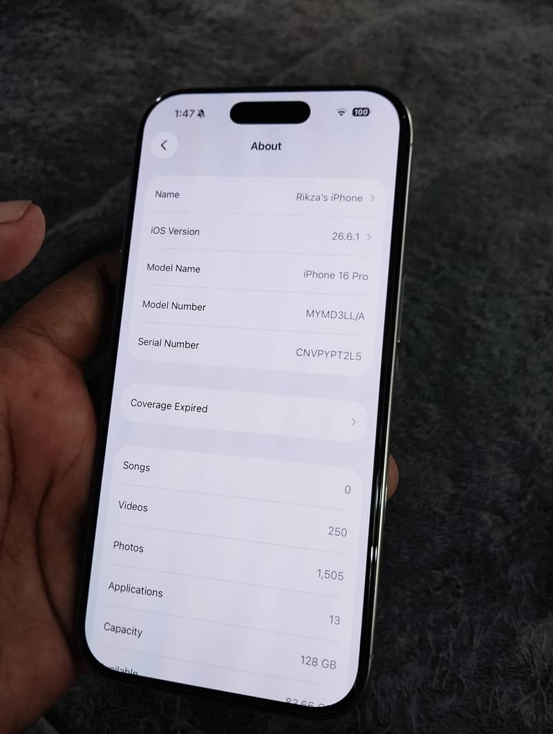Apple iPhone 16 Pro 2