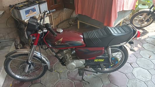 Honda 125cc Genuine Condition – Only 18,000 KM Driven
