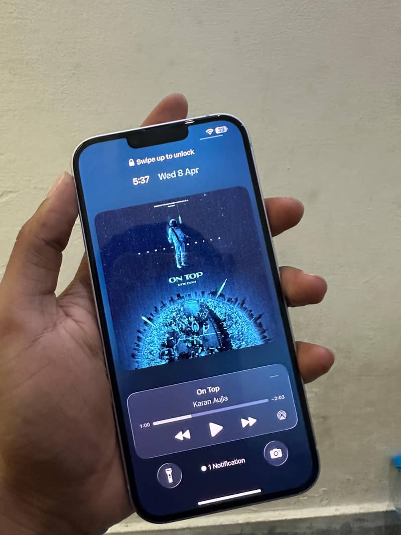 Apple iPhone 14 plus 0