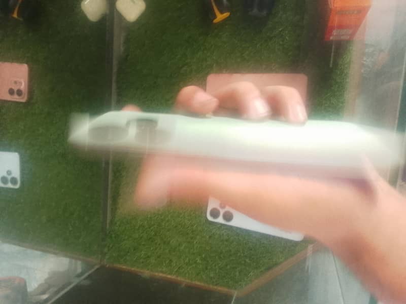 Tecno Spark Go 2