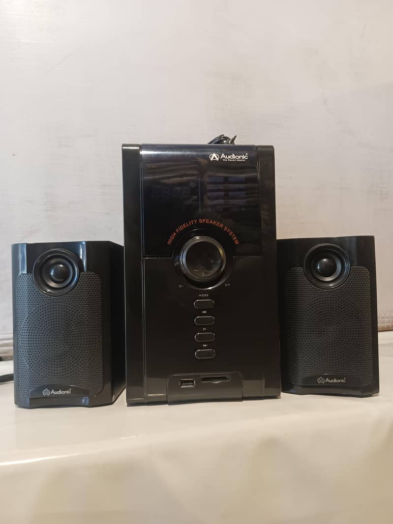 Audionic Speaker MaX 550 plus OPEN BOX MINT Condition 2