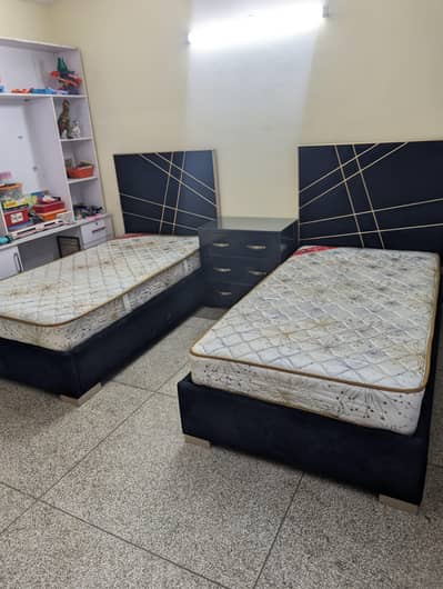 Two Single bed set