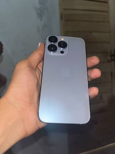 Apple iPhone 13 Pro