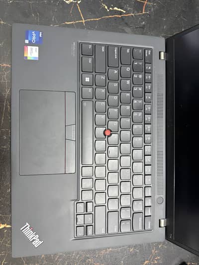 Lenovo ThinkPad T14 Gen 3 Magnesium Core i7 12th Gen / 16GB / 256GB
