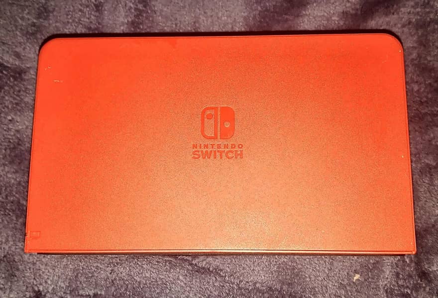Nintendo Switch OLED model 4