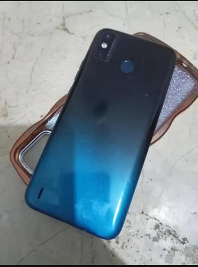 Tecno Spark 6