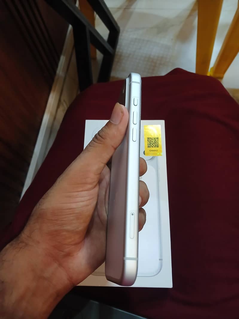 Apple iPhone 17 Pro Max 3