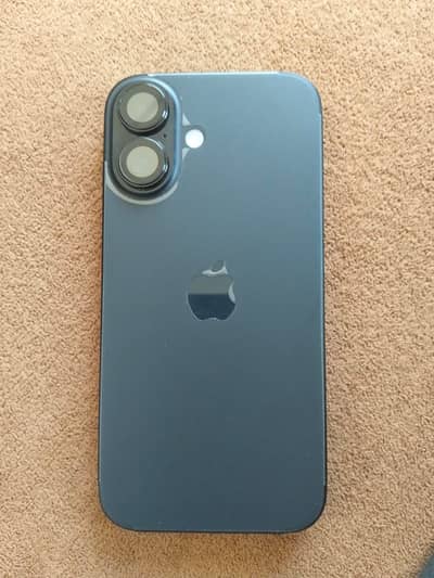 Apple iPhone 16